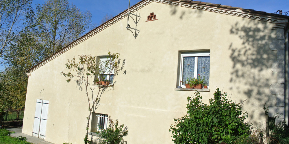 maison à MAUVEZIN SUR GUPIE (47200)